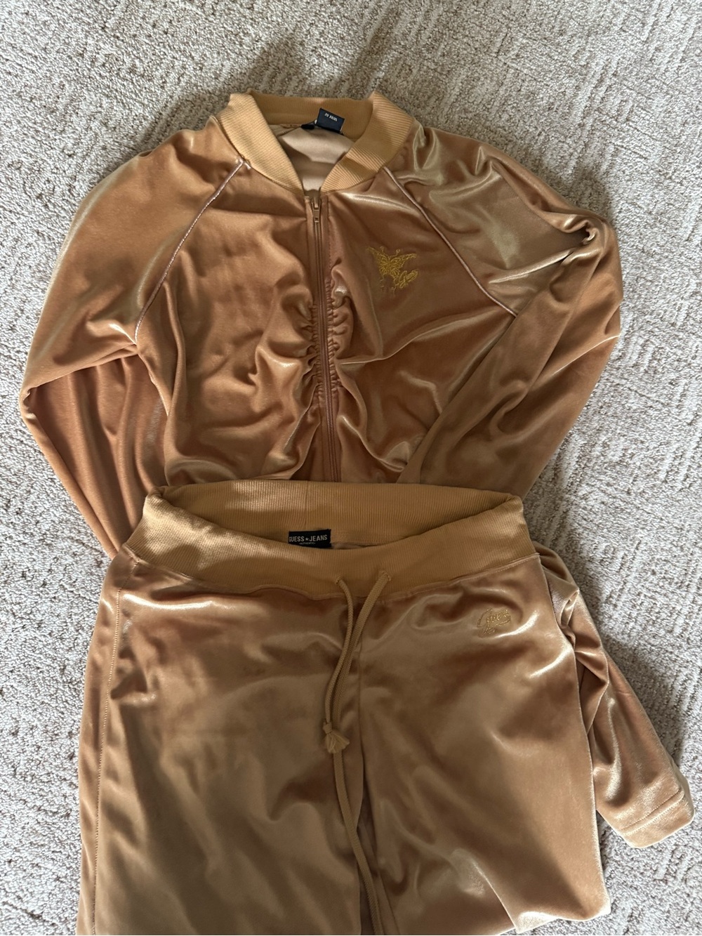 GUESS Gold Velour Bomber Jacket and Joggers Set vintage Y2K